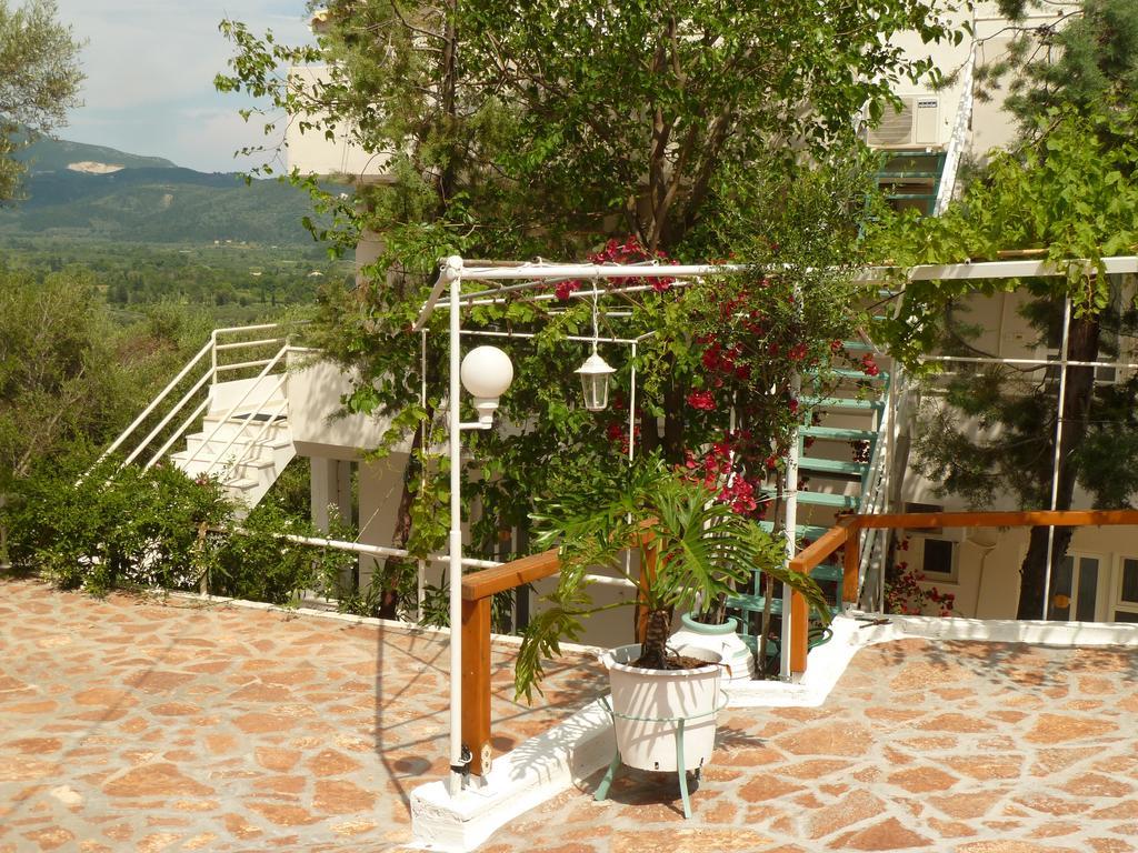 Heras Garden Vasilikí Exterior photo